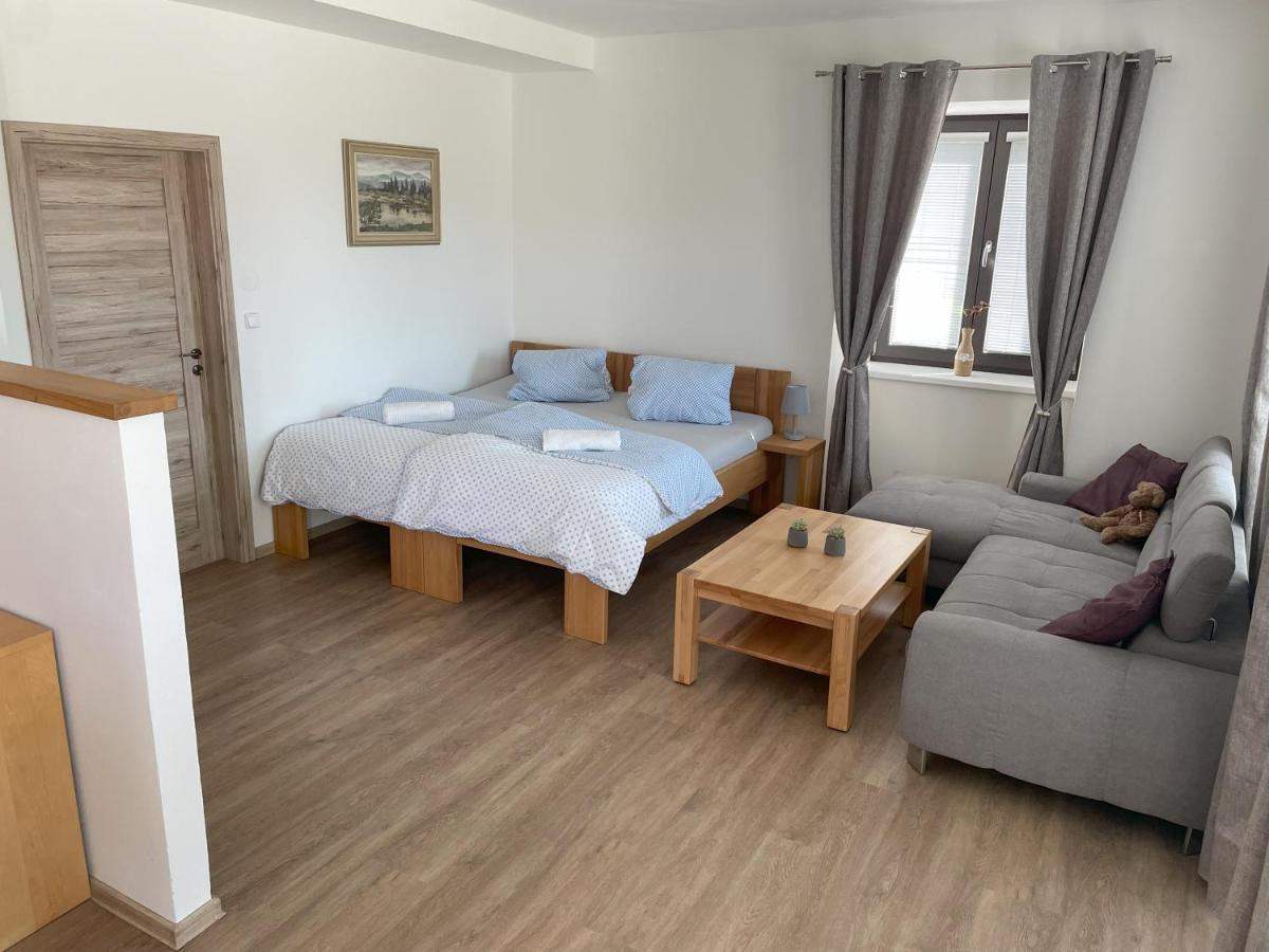 Apartman Nove Hute Sumava Ngoại thất bức ảnh